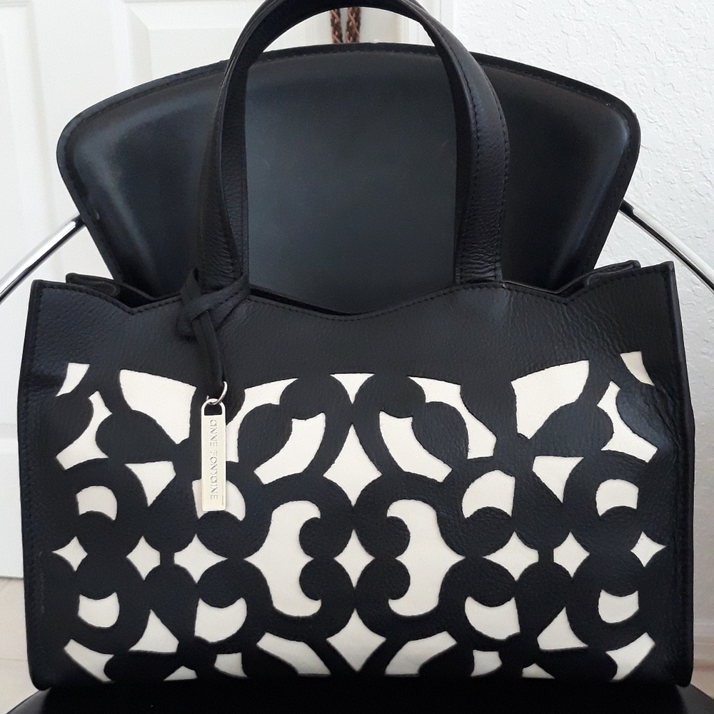 Anne Fontaine Marroquin handbag